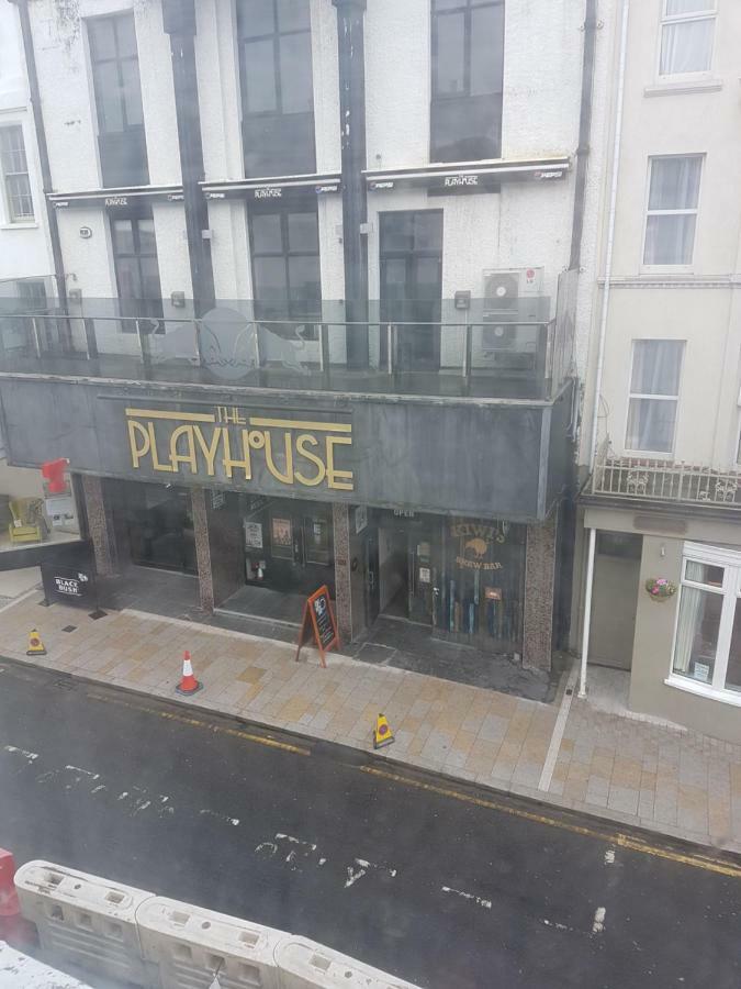 Main Street House Apartment Portrush Exterior photo